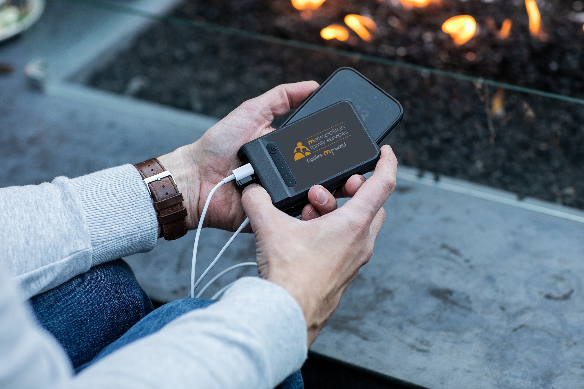 AMPX (6000mAh POWER BANK)